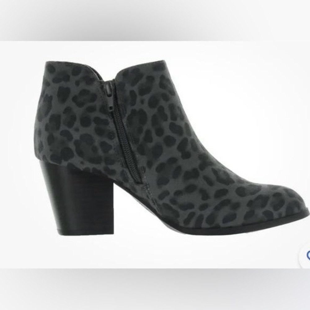 Style & Co. Womens Masrinaa Microsuede Ankle Stacked Booties Shoes Size 6m